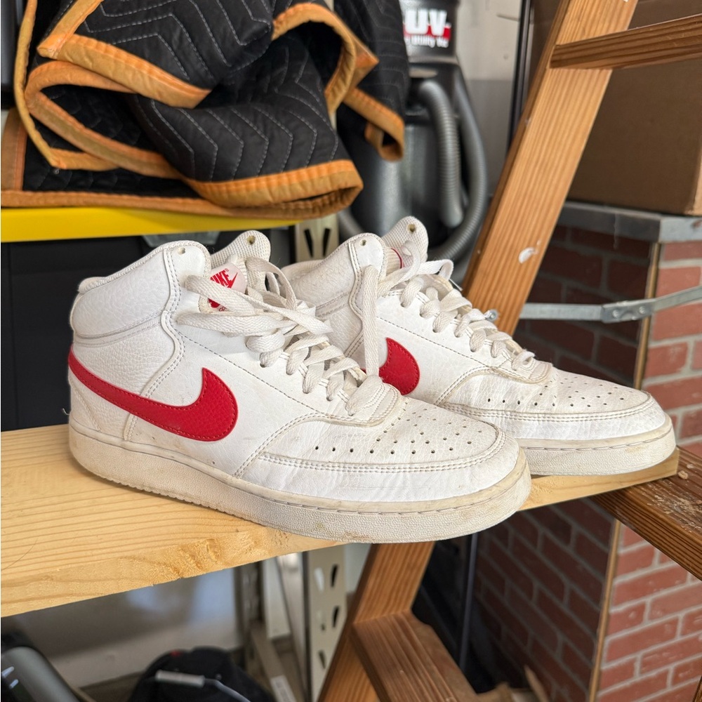 Nike White and Red Sneakers